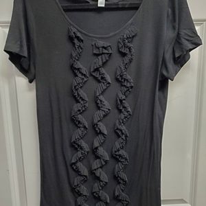 2 shirts for 1- short sleeve and no sleeve ruffles cotton shirt